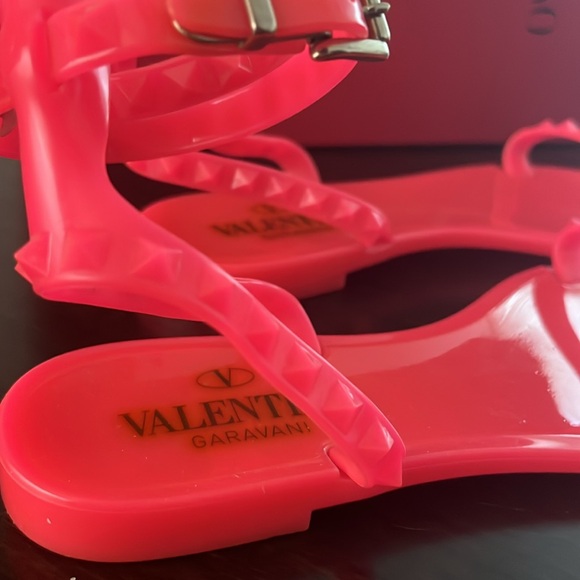 VALENTINO GARAVANI Hot Pink Jelly Sandals - Picture 11 of 13